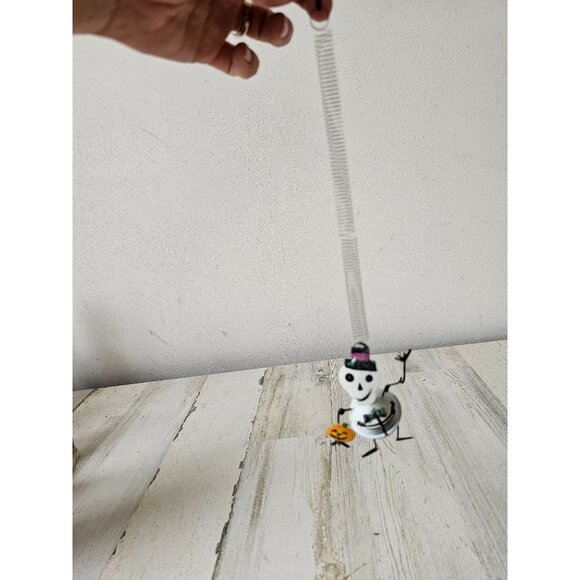 Spring metal skeleton hanging Halloween pumpkin unique tree - Picture 7 of 7